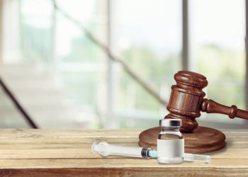 ნიუ-იორკის სასამართლომ სავალდებულო COVID-ვაქცინაცია დაადასტურა