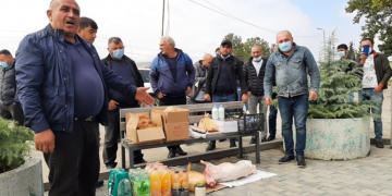 მუღანლოელებმა ცხვარი დაუკლეს მოშიმშილე სააკაშვილს