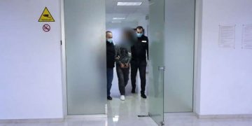 დააკავეს ახალგაზრდა კაცი, რომელმაც სასულიერო პირის Facebook-ზე უნებართვოდ შეაღწია და მის მრევლს საბანკო ბარათების მონაცემები გამოსტყუა