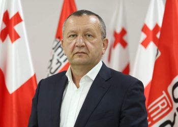 “რა პრეტენზია გააჩნიათ სააკაშვილთან? მისი ერთგული მონები იყვნენ… ცოცხების აქციას რომ აწყობენ, სად იყვნენ 2012 წელს?” – დავით ჭიჭინაძე