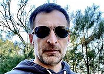 “ზურჩანთაში ჩავილაგე მოლოტოვის კოქტეილები, ჰუდზე მარკერით წავიწერე „გაგედო, ოცნება, მოვდივარ!“ და… წკაპან…” – ლუკა ბაქანიძე