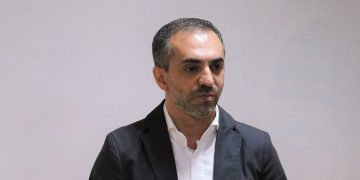 “სანამ პატრიარქის სადღეგრძელოებს გულზე ჭიქების გორებით იტყვით, ჯერ მართლა ღმერთს ახედეთ” – ჯიბღაშვილი