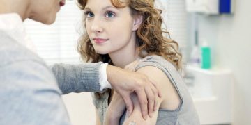 ადამიანის პაპილომა ვირუსის ვაქცინა საშვილოსნოს ყელის კიბოს შემთხვევებს 87%-ით ამცირებს