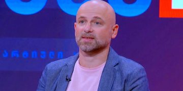 “ეს ჩვენი პრემიერი ნამეტნავად მშიშარა გამოდგა” – მერაბ მეტრეველი