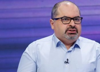 “აღდგომა და ხვალეო! ისედაც გაუბედურებული ბიუჯეტის ფლანგვით რა შედეგს მივაღწევთ, კი გამოჩნდება მალე!” – ირაკლი აბსნაძე