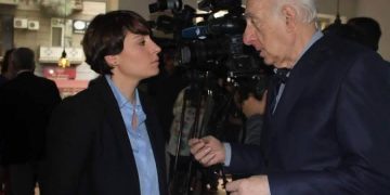 ფრთხილად იყვნენ, ცეცხლს ეთამაშებიან, ერთი ღერი რომ ჩამოვარდეს ჩემი გოგოს თავიდან! – გოგი ხოშტარია