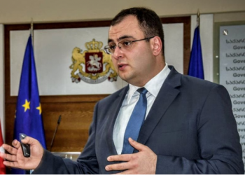 სააკაშვილმა მიიღო სხვადასხვა სახის ფაფები და ნატურალური წვენები და ღებულობს ახლაც – რატი ბრეგაძე