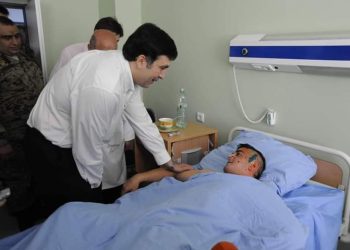 მიხეილ სააკაშვილი გორის ჰოსპიტალში – არქივის ფოტოები გავრცელდა