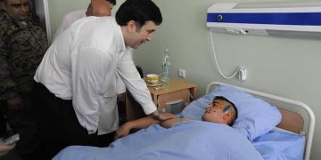 მიხეილ სააკაშვილი გორის ჰოსპიტალში – არქივის ფოტოები გავრცელდა