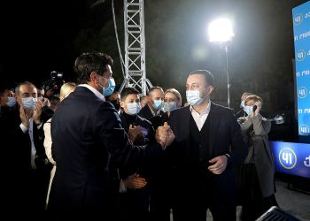 რას აპირებს ციხის პიკეტირების თავიდან ასაცილებლად ხელისუფლება? – “ამით ოპოზიციის წევრებს მიანიშნებენ, რომ მათ თავზე ხელს არავინ გადაუსვამს”