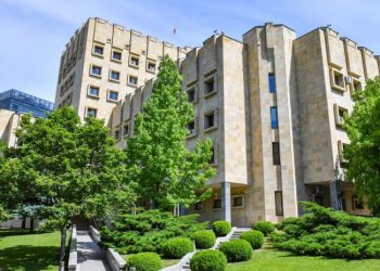 გუდაურში მომხდარი მკვლელობის საქმის პროკურორი – დაზარალებულის უფლებამონაცვლემ პროკურატურაში განცხადება შეიტანა, ვინაიდან ისინი მოსამართლის დამოკიდებულებასთან დაკავშირებით პრეტენზიას გამოთქვამენ