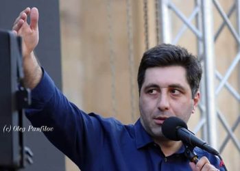 “ან ხელისუფლების შეცვლა გინდა ან ქოცი ხარ, მესამე ამ ეტაპზე არ არსებობს” – სანაია