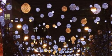 თბილისში საახალწლო დეკორაციების გასაახლებლად ტენდერი გამოცხადდა