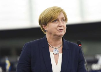 ანა ფოტიგა თბილისშია – ევროპარლამენტარი მიხეილ სააკაშვილს გლდანის სამკურნალო დაწესებულებაში მონახულებას გეგმავს