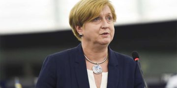 ანა ფოტიგა თბილისშია – ევროპარლამენტარი მიხეილ სააკაშვილს გლდანის სამკურნალო დაწესებულებაში მონახულებას გეგმავს