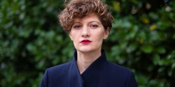 „ბიჭს აჩეხვით ემუქრებიან, გოგოს გინეკოლოგთან მიათრევენ საქალწულე აპკის შესამოწმებლად“ – რას წერს ბაია პატარაია