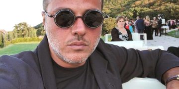 „საავადმყოფოში ვცხოვრობთ, ფსიქიატრიულში!“ – ბაკურ ბაკურაძე