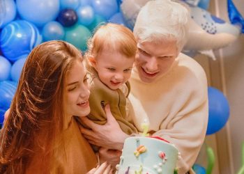 ბერუკა ორი წლის გახდა – როგორ აღნიშნეს ბიძინა ივანიშვილის შვილიშვილის დაბადების დღე (ფოტოები)