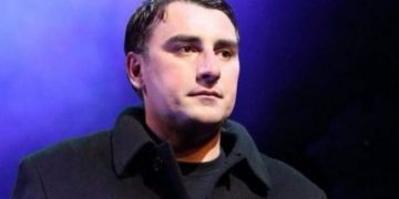 „ეს იყო ჩემს სიცოცხლეში პირველად, როდესაც პრემიერ მინისტრს ფეხზე წამოვუდექი და ტაში დავუკარი“ – ბესო ზანგური