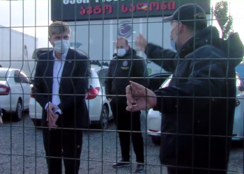 სპეცოპერაცია ბათუმში – ბიზნესი, რომლის შენობა, ამ წუთებში  პოლიციელების ალყაშია