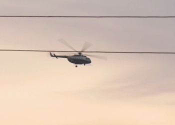 რუსთავის ციხესთან ვერტმფრენი გამოჩნდა