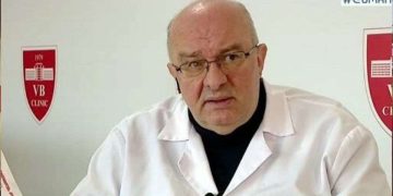 „წერეთ რაც გნებავთ და იყავით ვისიც გინდათ იმისტი, მაგრამ თავისუფალი ადამიანების დამუნათება – “რატომ არ ხართ თავგადაკლული ვიღაცისტი”- ძალიან სიბრიყვე და თავხედობაა!!!“ – დავით გადელია