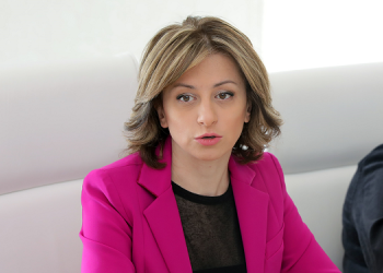 „ჩვენ ყველაფერში განსაკუთრებულები ვართ“ – როგორ განმარტავს ჯანდაცვის მინისტრი ორი მწვანე პასპორტის იდეას?