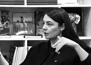 “ნაცები კი არა, ნაცოფობია უნდა დასრულდეს, ხალხი რომ გამოვა რუსული გიპნოზიდან, ოცნება წავა ოპოზიციაში!” – ელისო ჯანაშია