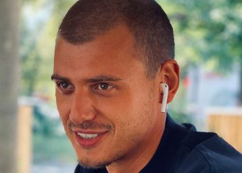 “დამირეკე, კაცად დაგაყენო” – “რაზბორკაზეც დაბარებული ვარ” – რა წერილს აქვეყნებს ჟურნალისტი