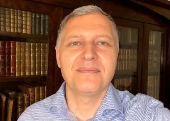 „კოვიდ საშვი ვერ იქნება მუდმივი, ის არ არის დაბადების მოწმობა და არ არის პასპორტი“ – გიორგი ფხაკაძე