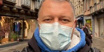 „დიახ, სამედიცინო პირბადე გიცავს“ – გიორგი ფხაკაძე ახალი კვლევის შესახებ ინფორმაციას ავრცელებს