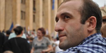 „ხალხიც დაიღალა, ჩვენც დავიღალეთ.. იმედი ვიქონიოთ, რომ მათი ჩხუბის ბოლო დღეებია“ – იაგო ხვიჩია