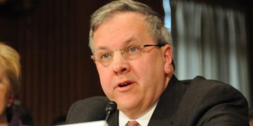 „ეს არის მიხეილ სააკაშვილის დამცირების მცდელობა“ – იან კელი საქართველოში მიმდინარე მოვლენებს ეხმიანება