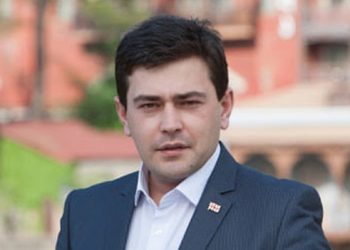 „მომისმინეთ გთხოვთ! ხომ არ ვამბობ, რომ სააკაშვილი უნდა განვამწესოთ თანამდებობაზე?!“ – ირაკლი ღლონტი