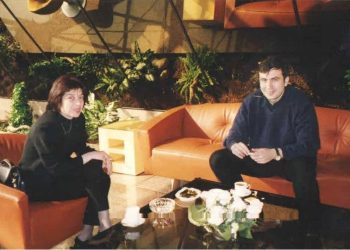 „სტრასბურგი. ბევრი წლის წინ“ – ირინა სარიშვილი მიხეილ სააკაშვილთან ერთად გადაღებულ ფოტოს აქვეყნებს