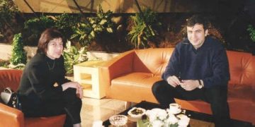 „სტრასბურგი. ბევრი წლის წინ“ – ირინა სარიშვილი მიხეილ სააკაშვილთან ერთად გადაღებულ ფოტოს აქვეყნებს