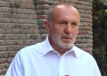 თქვენი გაგებით თქვენ ხუთი პარტია ხართ და ყველა დანარჩენი პლებეები, ეს იწვევს გახლეჩვას – კოტე კემულარია ოპოზიციის ნაწილს მიმართავს