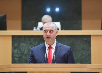 ფინანსთა მინისტრი: იანვრიდან საჯარო დაწესებულებაში მომუშავე პირებს ხელფასები გაეზრდებათ