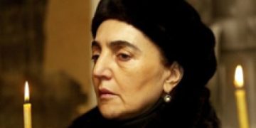 „მომკლეს ცემაში… აი, ასე გამიმასპინძლდა სააკაშვილის მამა“ – მანანა არჩვაძე-გამსახურდია