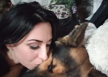 (ვიდეო) მსუნაგი ძაღლი „მაშო“, რომლის ვიდეომ სოციალური ქსელები დაიპყრო