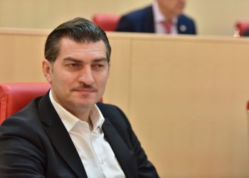 ჩემო ძვირფასო, არ ღირს ამ ადამიანებისთვის თავგანწირვა – მიხეილ ყაველაშვილმა ელენე ხოშტარიას მიმართა