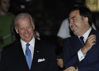 რა უთხრა ამერიკას, რუსეთს და საქართველოს მიშამ ბაიდენისადმი მიწერილი წერილით? – ინტერვიუ