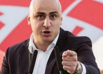 „ვარყიოთ რეჟიმი, სანამ არ ჩამოინგრევა!” – ნიკა მელია მოსახლეობას ქუჩაში გამოსვლისკენ მოუწოდებს