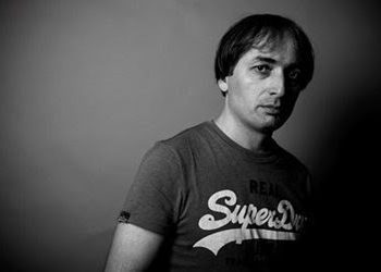 „ნაშიმშილარ კაცს ძალით მიათრევენ და ამას აყურებინებენ მთელ მსოფლიოს.. ტფუი“ – პაატა შამუგია