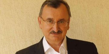 მოკვდა მითი, რომ თურქული ლირა ლარს აუფასურებს – რომან გოცირიძე