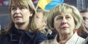 “მეტირება, როდესაც ვფიქრობ მის განცდებზე, ძალიან ბევრი რამ ძალიან ღირსეულად გადაიტანა” – სანდრა რულოვსის მილოცვა გიული ალასანიას