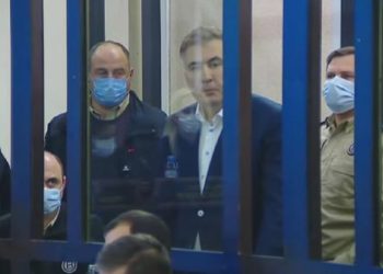 „გულიკო ლოყაში მირტყამდა, თან მკოცნიდა და თან მეუბნებოდა – არ მოკვდე, არ მოკვდეო“ – რას იხსენებს სააკაშვილი?