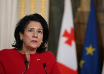 ზოგი ოფიციალური პირის გამომწვევი განცხადებები საზოგადოებაში იწვევს გაუგებრობას, დაძაბულობას თუ გაღიზიანებას – სალომე ზურაბიშვილი