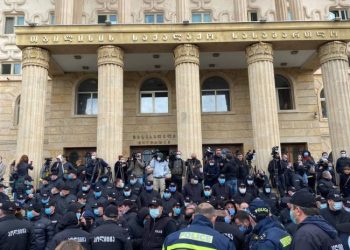 მიხეილ სააკაშვილის სასამართლო დაიწყო