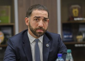 საქართველოს გენერალურმა პროკურორმა ირაკლი შოთაძემ, სამართლებრივ საკითხებში ამერიკელ ექსპერტთან დევიდ მარტინთან გაცნობითი ხასიათის შეხვედრა გამართა